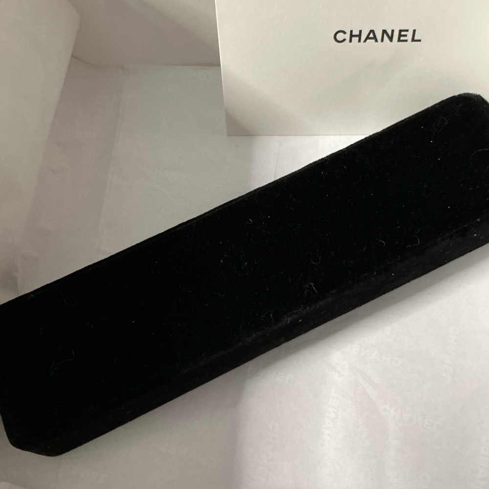 Chanel Black and White Beautiful Bundle - Picture 3 of 16